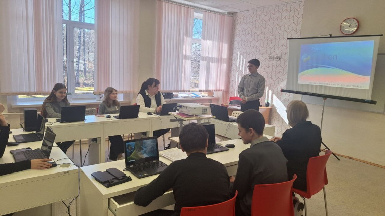 🌟 Мастер-класс по программированию: Python — язык будущего! 💻⚙🤩 .